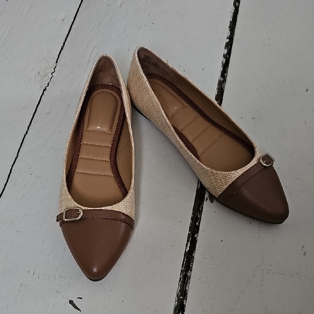 Elegant Brown and Cream Women's Flats